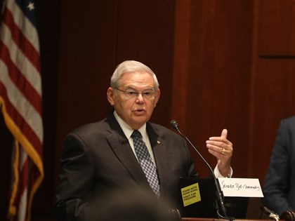 美民主黨議員梅南德茲涉貪汙起訴 暫卸參院外委會主席職