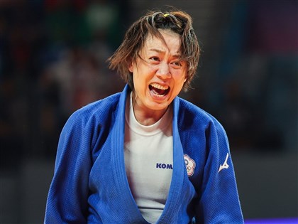 連珍羚摘金淚謝自己沒放棄 柔道女王把亞運當人生最後一戰在摔