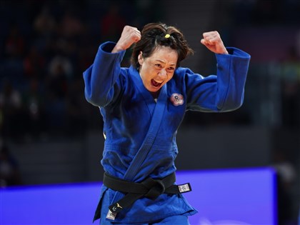 連珍羚擊敗日本選手奪金 台灣柔道女將亞運史上首金