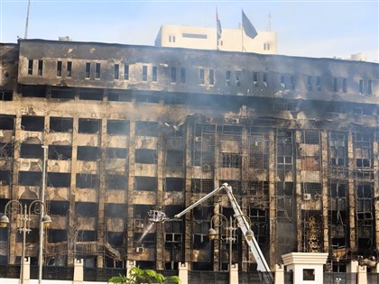 埃及伊斯梅利亞市警察總部大火 至少38傷[影]