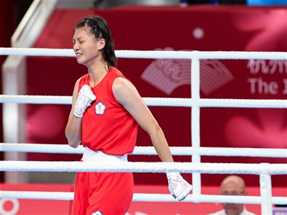 吳詩儀亞運拳擊摘銅 達成目標仍流下不甘淚水