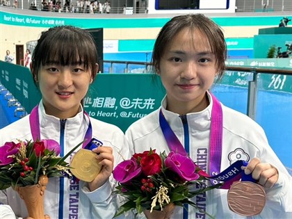 劉巧兮丁于恩亞運滑輪速度過樁金包銅 互相鼓勵戰勝低潮