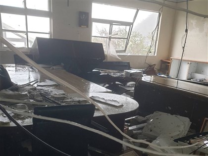 颱風小犬釀1死356傷 蘭嶼受重創專案支援