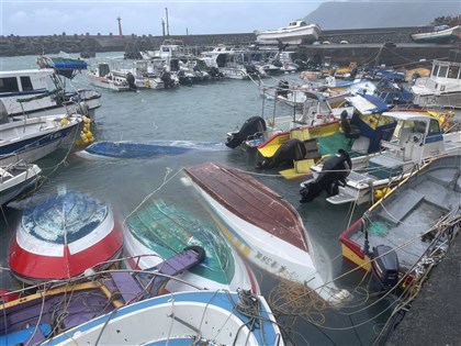 颱風小犬遠離全台釀1死399傷 西部海域仍會現大浪