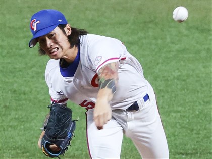 亞運棒球林昱珉受雨勢影響掉分 台灣0比2落後韓國