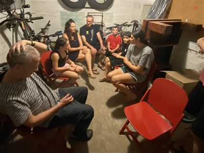 記者在現場／以色列遭哈瑪斯突襲傷亡慘 民眾躲防空室比以往更緊張