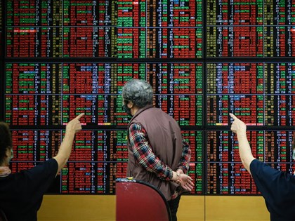 台積電上漲10元 台股早盤勁揚逾200點