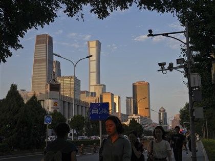 華爾街日報：中國2關鍵指標走軟 須警惕秋季經濟失速