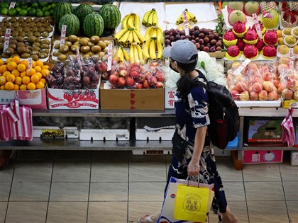 颱風接連來襲蔬果價格揚 10月CPI衝破3%創9個月新高