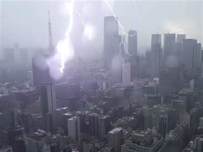 控制天氣可能成真？日學者研發抑制氣流技術削弱豪雨[影]