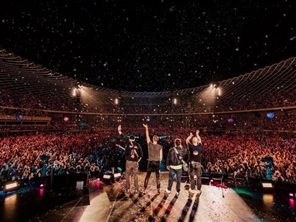 Coldplay演唱會手環回收率日本97%居冠 高雄93%排行第4