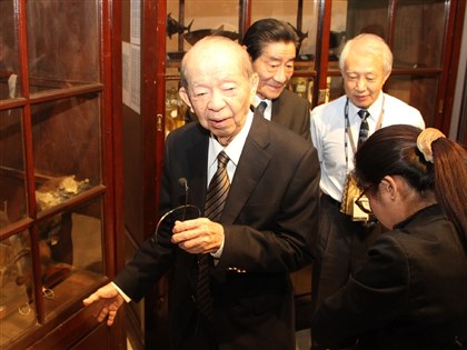 許文龍創奇美成ABS樹脂龍頭 設醫院、博物館回饋社會