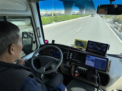 最快速自駕公車明年3月試乘 往返台中港到大安圖書館