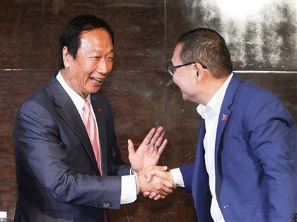 侯友宜：這幾天有致電郭台銘 仍期待攜手合作