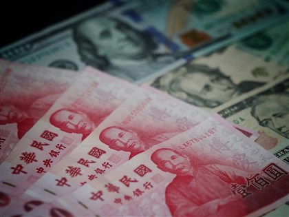 新台幣微貶收31.26元 11月上演升值大戲狂漲1.159元