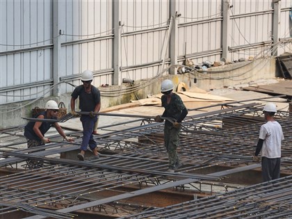 11月PMI連9月緊縮 製造業盼需求回溫靜待復甦曙光