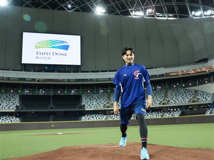 亞錦賽大巨蛋開打寫歷史 台韓開幕戰徐若熙申憲珉先發