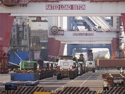 財長：今年出口有望衝史上第3高 明年審慎樂觀