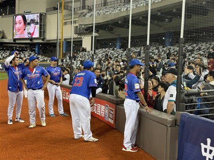 近萬球迷面前打球 亞錦賽菲律賓好手直呼第1次