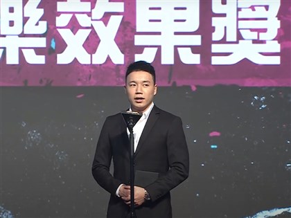 電競協會找Toyz任頒獎人惹議 體育署研議減少年度補助款