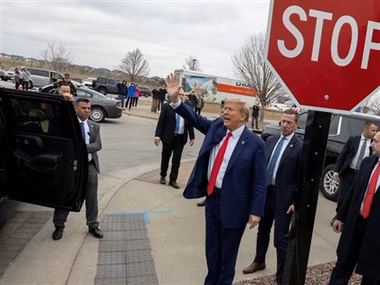 華爾街日報：拜登支持率創新低 大選民調川普領先