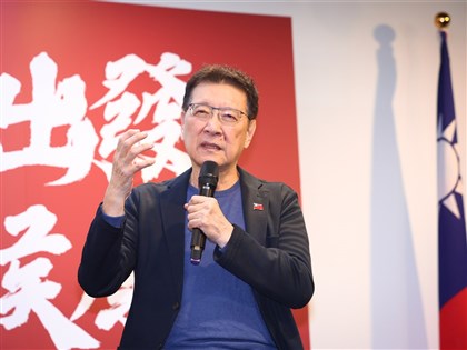 趙少康校園座談 清大場地卡關、東華在宮廟舉辦