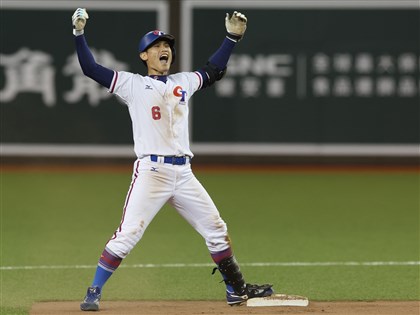 早安世界》亞錦賽台灣2比1擊敗菲律賓 今晚與日本爭冠