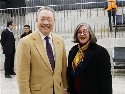 俞大㵢華府履新AIT執行理事接機 持續深化台美關係