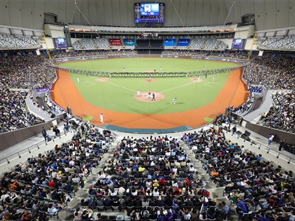 黃牛加價售亞錦賽台韓戰門票 警扮買家未完成買賣法院裁定不罰