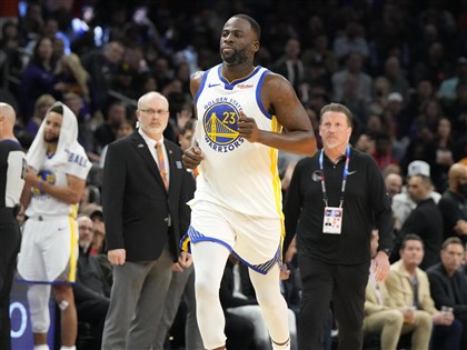 勇士前鋒葛林又動粗 NBA開鍘無限期禁賽