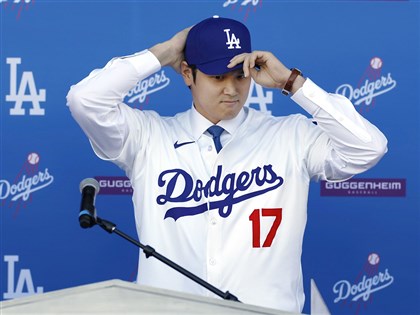大谷翔平加盟道奇首場記者會 避談第2次手術種類