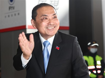 侯友宜政見發表會問賴清德：是否放棄台獨主張終結台獨黨綱