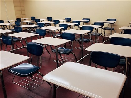 新北國中生遭割頸 持刀男同學收容、女學生涉教唆裁定責付