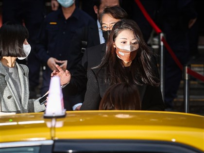 高虹安涉貪案辯方提勘驗偵訊光碟 檢方：可直接訊問當事人