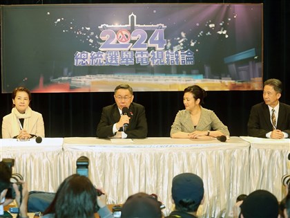 談侯未回提問 柯文哲：國民黨操作藍綠對抗與棄保