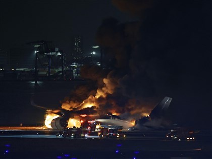 日航羽田機場擦撞海上保安廳飛機起火 逾300乘客全數逃出