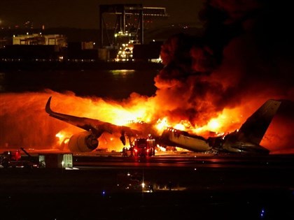 海上保安廳飛機運能登災區物資遭日航擦撞 1傷5失聯