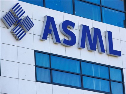 荷蘭撤銷部分許可 阻ASML出口至中國