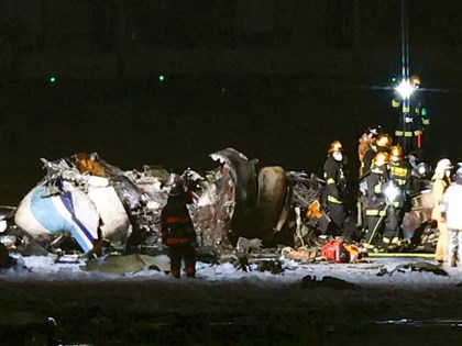 羽田機場事故海上保安廳機上5死1重傷 日航乘客至少17傷