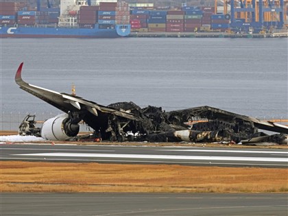 日航乘客回顧驚險瞬間 稱「能活下來是奇蹟」