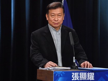 張顯耀涉反滲透法遭搜索約談 100萬交保