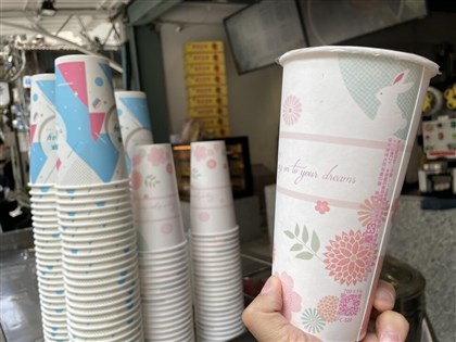 飲料店禁一次用塑膠杯  9月前各縣市陸續實施