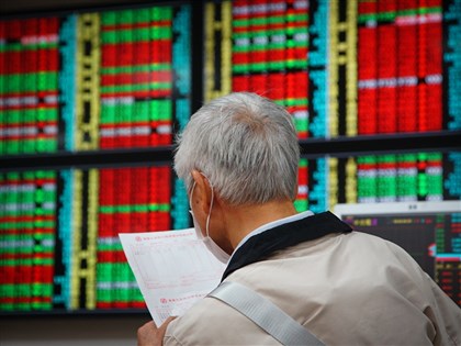 台積電勁揚8元 台股早盤漲逾百點觸及17300點