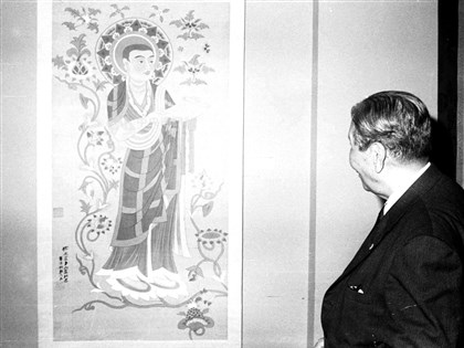 開箱老照片》張大千臨摹敦煌壁畫捐贈故宮