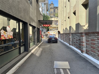 台中男女全身刀傷倒車內 女身亡、男送醫搶救