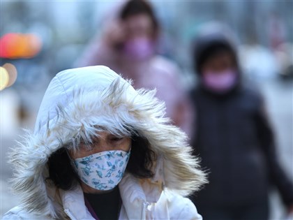 寒流21日南下溫度溜滑梯下探 北宜1000公尺以上高山有望降雪