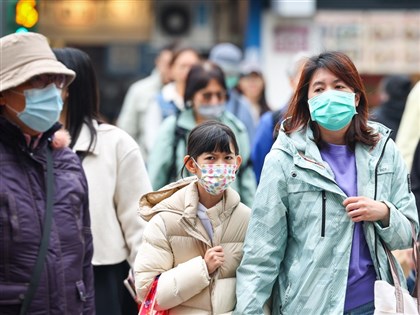 週末合歡山可能下雪 2/1各地白天逾25度、中南部上看30度
