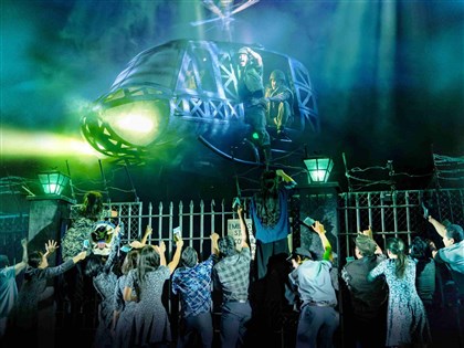 百老匯音樂劇「西貢小姐」5月全台巡演 直升機搬上舞台呈現越戰場景