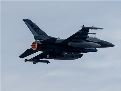 韓聯社：美F-16戰機韓國西岸墜海 飛行員彈射獲救