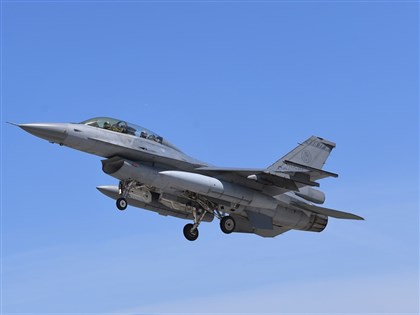 美國防部：雷神將為台灣生產50枚AGM-154飛彈